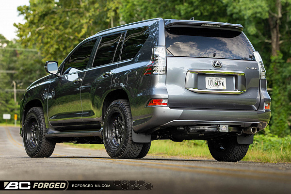 Фото дисков BC Forged LE72 // MLE72 Глянцевый темный лак на Lexus GX II