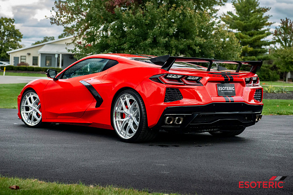 Фото дисков HRE S101SC Глянцевый лак на Chevrolet Corvette C8