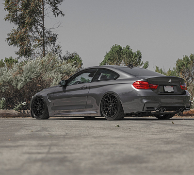 Фото дисков Rotiform SGN на BMW 4/M4 (F32/F82)