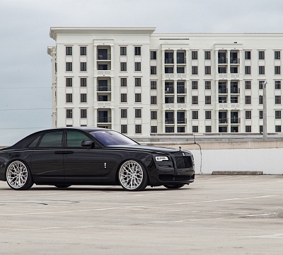 Фото дисков Anrky AN30 на Rolls-Royce Ghost I