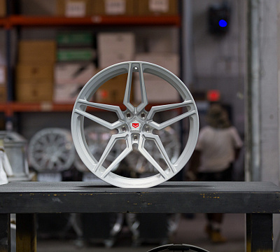 Vossen M-X1