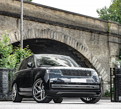 Фото дисков Kahn Type 52 RS на Range Rover V