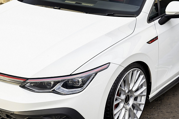 Фото дисков Rotiform LSE Серебро на Volkswagen Golf VIII