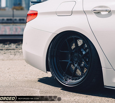 Фото дисков BC Forged LE52 // MLE52 на BMW 5/M5 (G30/F90)
