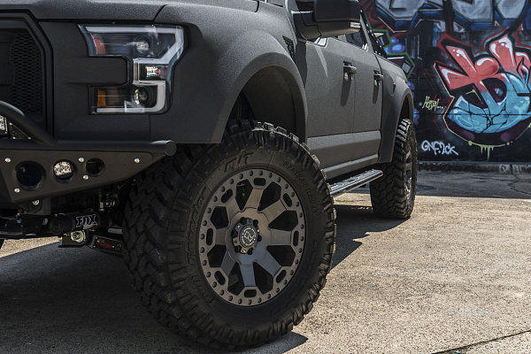 Фото дисков Black Rhino WARLORD  на Ford F-150 XIII