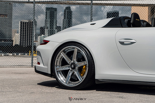 Фото дисков Anrky AN36-S Полированный лак на Porsche 911 VII
