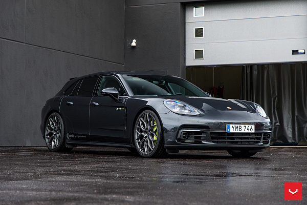 Фото дисков Vossen HF-2 Сатиновый графит на Porsche Panamera II