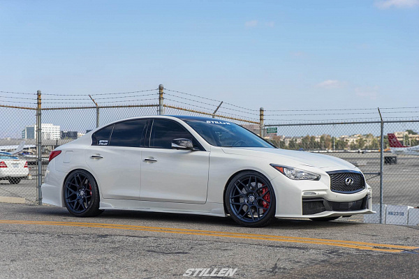Фото дисков HRE FF01 Синий сатин на Infiniti Q50