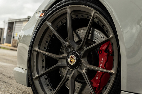 Фото дисков Anrky AN22 Сатиновый темный лак на Porsche 911 VII