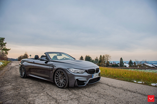 Фото дисков Vossen VFS-2 Глянцевый графит на BMW 4/M4 (F32/F82)