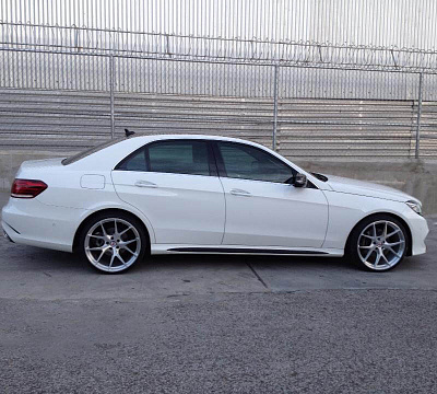 Фото дисков HRE P101 на Mercedes-Benz E-Class (W212, S212, C207)