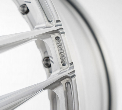 ADV.1 ADV510 M.V2 Advanced Series
