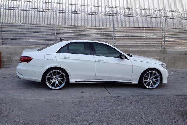 Фото дисков HRE P101 Глянцевый лак на Mercedes-Benz E-Class (W212, S212, C207)