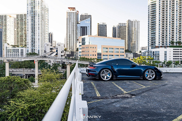Фото дисков Anrky AN36-S Полированный лак на Porsche 911 VIII