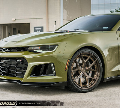 Фото дисков BC Forged HCS21 на Chevrolet Camaro VI