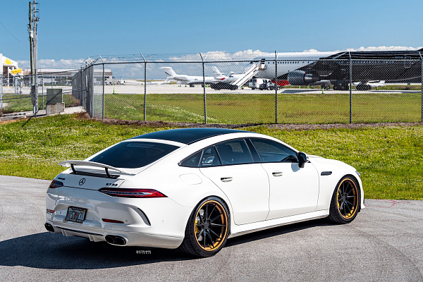 Фото дисков Strasse Wheels SV10M Deep Concave FS Черный сатин на Mercedes-Benz AMG GT I