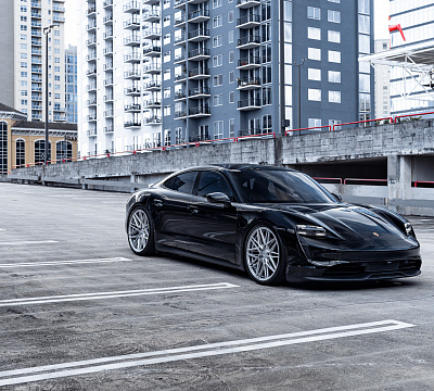 Фото дисков Vossen HF-7 на Porsche Taycan I