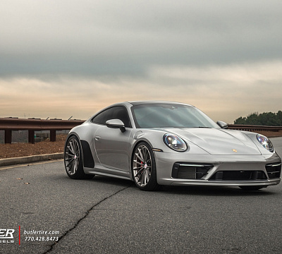 Фото дисков HRE P103 на Porsche 911 VIII