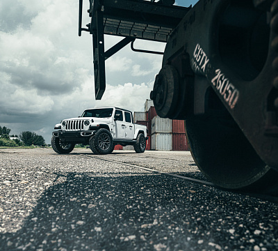 Фото дисков Vossen HF-2 на Jeep Gladiator II (JT)