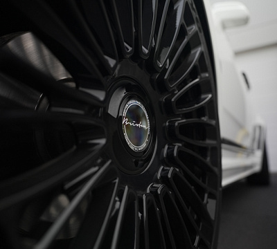 Фото дисков Brixton Forged LX01 на Rolls-Royce Cullinan