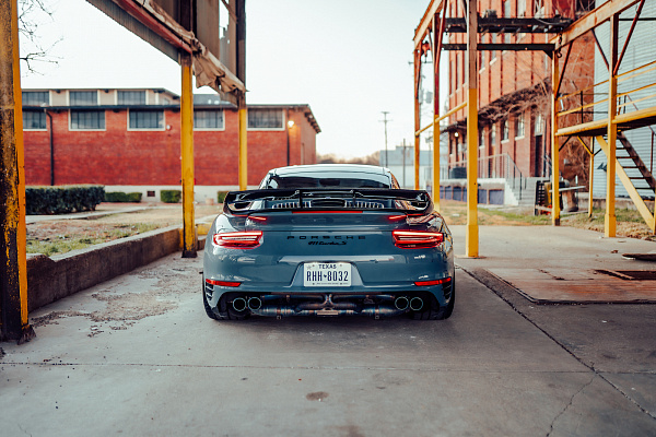 Фото дисков Strasse Wheels SM5RT Deep Concave Duoblock Черный сатин на Porsche 911 VII