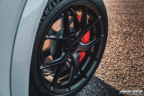 Фото дисков MRR FS06 Черный сатин на Ford Mustang Mach-E