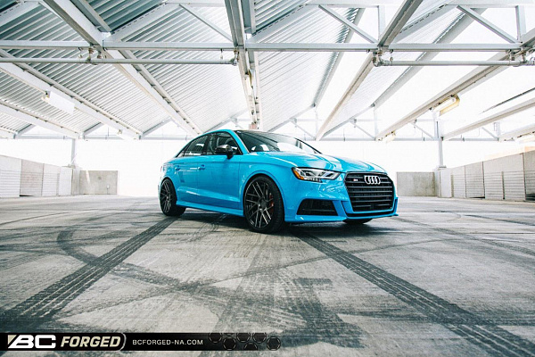 Фото дисков BC Forged HCA214 Матовый графит на Audi A/S/RS 3 (8V)
