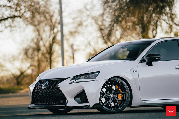 Фото дисков Vossen HF-5 Черный сатин на Lexus GS IV