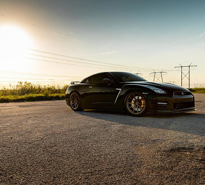 Фото дисков Vossen M-X2 на Nissan GT-R