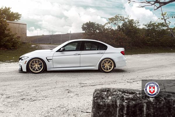 Фото дисков HRE R101 Глянцевое золото на BMW 3/M3 (F3x/F80)