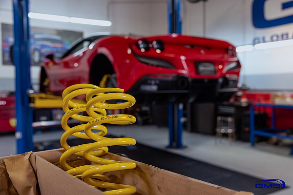 Фото дисков Brixton Forged R11-R Черный сатин на Ferrari F8