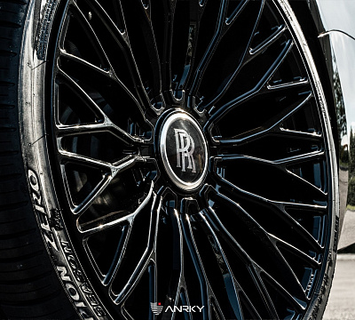 Фото дисков Anrky RF-140 на Rolls-Royce Wraith