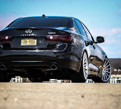 Фото дисков Vossen VFS-2 на Infiniti Q50