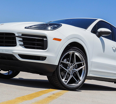 Фото дисков HRE FF11 на Porsche Cayenne II