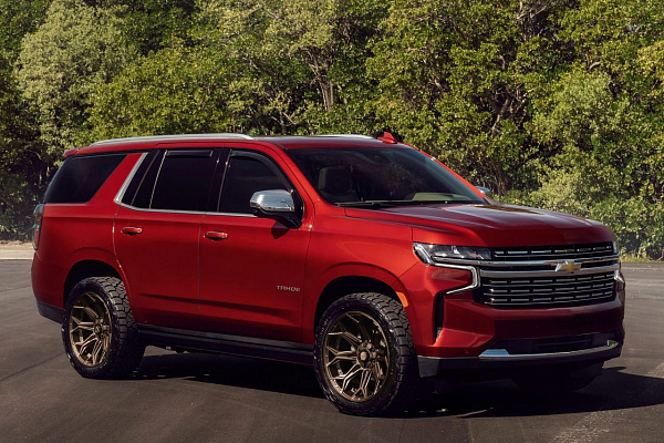 Фото дисков 4PLAY 4P83 Глянцевая бронза на Chevrolet Tahoe V