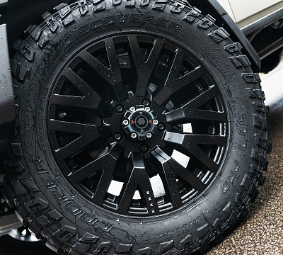 Фото дисков Kahn G22 DC на Toyota Land Cruiser 70