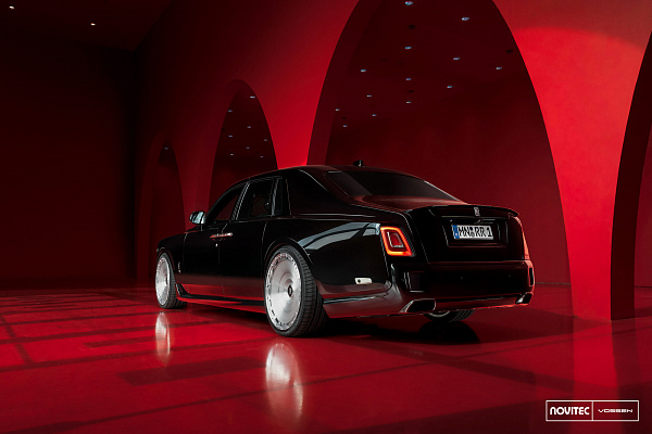 Фото дисков NOVITEC SP3 Глянцевый лак на Rolls-Royce Phantom