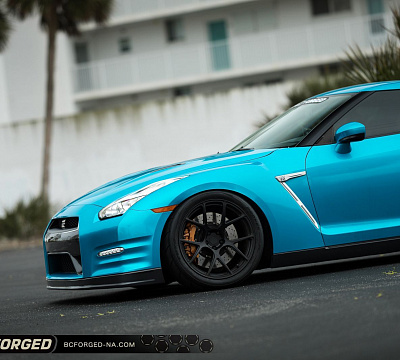 Фото дисков BC Forged RZ05 на Nissan GT-R