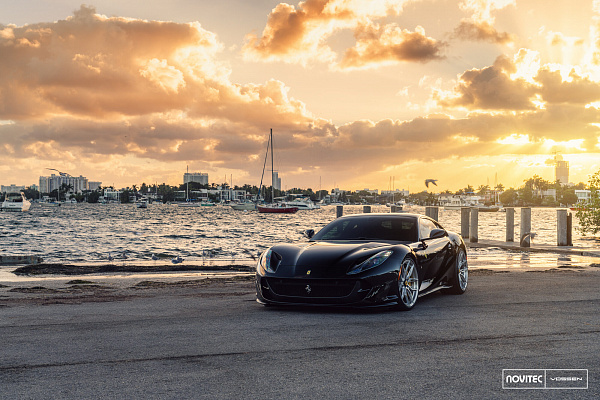 Фото дисков NOVITEC NF11 Глянцевый лак на Ferrari 812