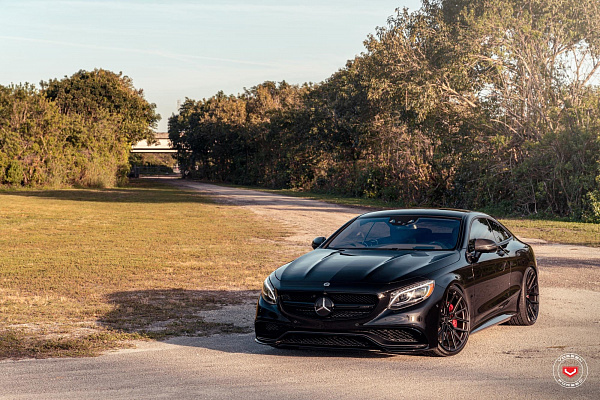 Фото дисков Vossen M-X3 Черный сатин на Mercedes-Benz S-Class (W222, C217)