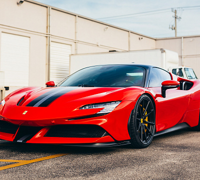 Фото дисков Vossen M-X2 на Ferrari SF90