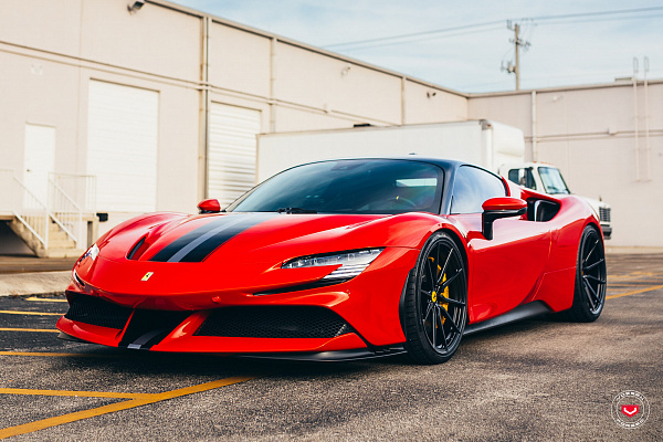 Фото дисков Vossen M-X2 Черный сатин на Ferrari SF90