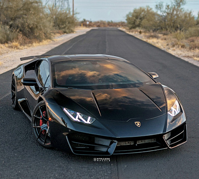 Фото дисков Strasse Wheels SM5R Deep Concave Monoblock на Lamborghini Huracan