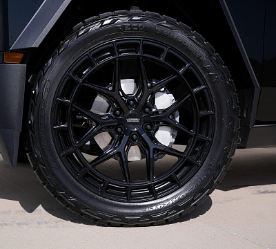 Фото дисков Vossen HFX-1 (6-Lug) на Tesla Cybertruck