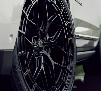 Фото дисков Vossen HFX-1 (6-Lug) на GMC Yukon V