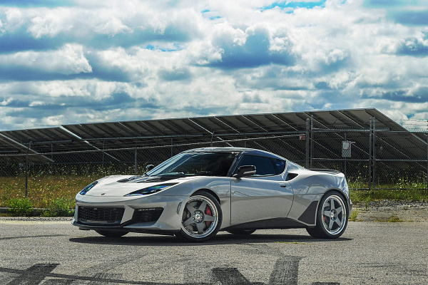 Фото дисков HRE C105 Сатиновый графит на Lotus Evora