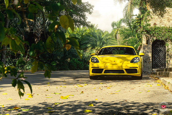 Фото дисков Vossen CG-210 Сатиновый графит на Porsche Cayman III