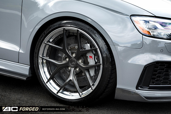 Фото дисков BC Forged HCS21 Глянцевый темный лак на Audi A/S/RS 3 (8V)