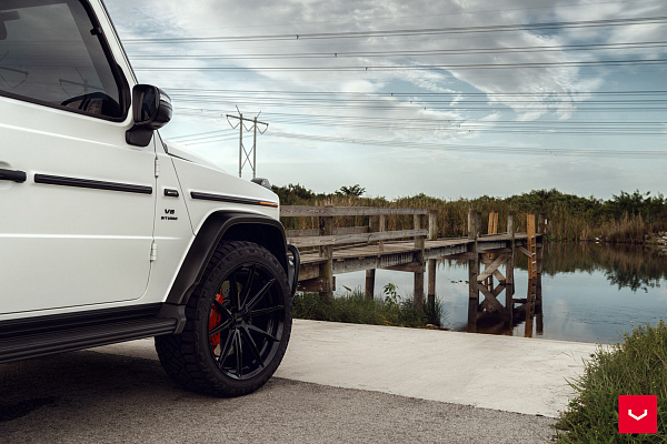 Фото дисков Vossen HFX-2 (5-Lug) Черный глянец на Mercedes-Benz G-Class III