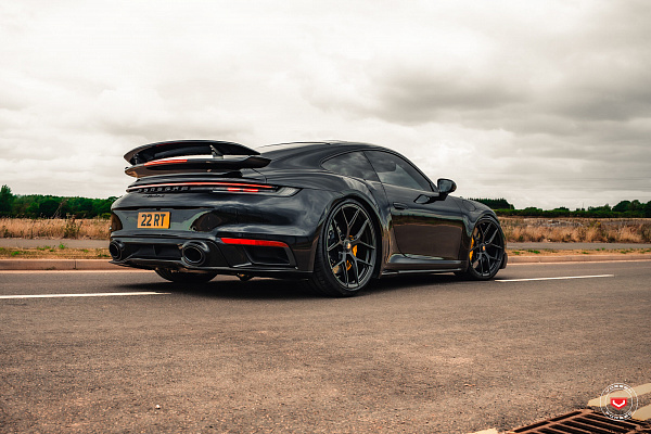Фото дисков Vossen S21-01 Черный сатин на Porsche 911 VIII